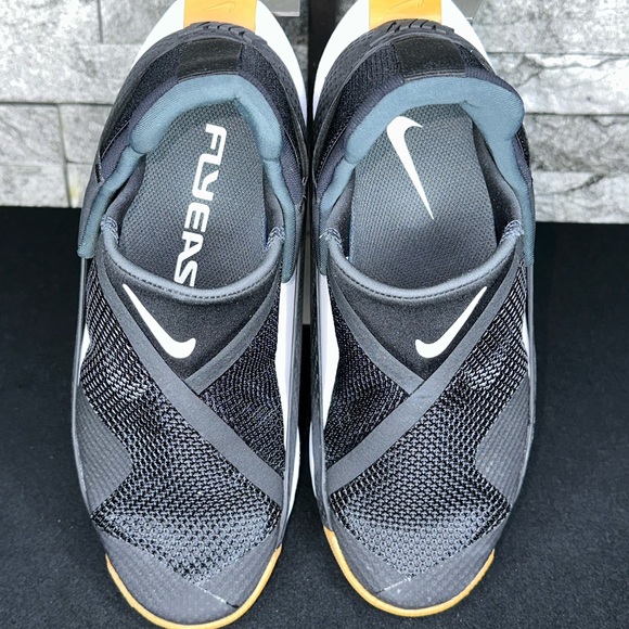 Nike Go Flyease Black / White-Anthracite - NIB - MNS5.5/WMN7 main image 4